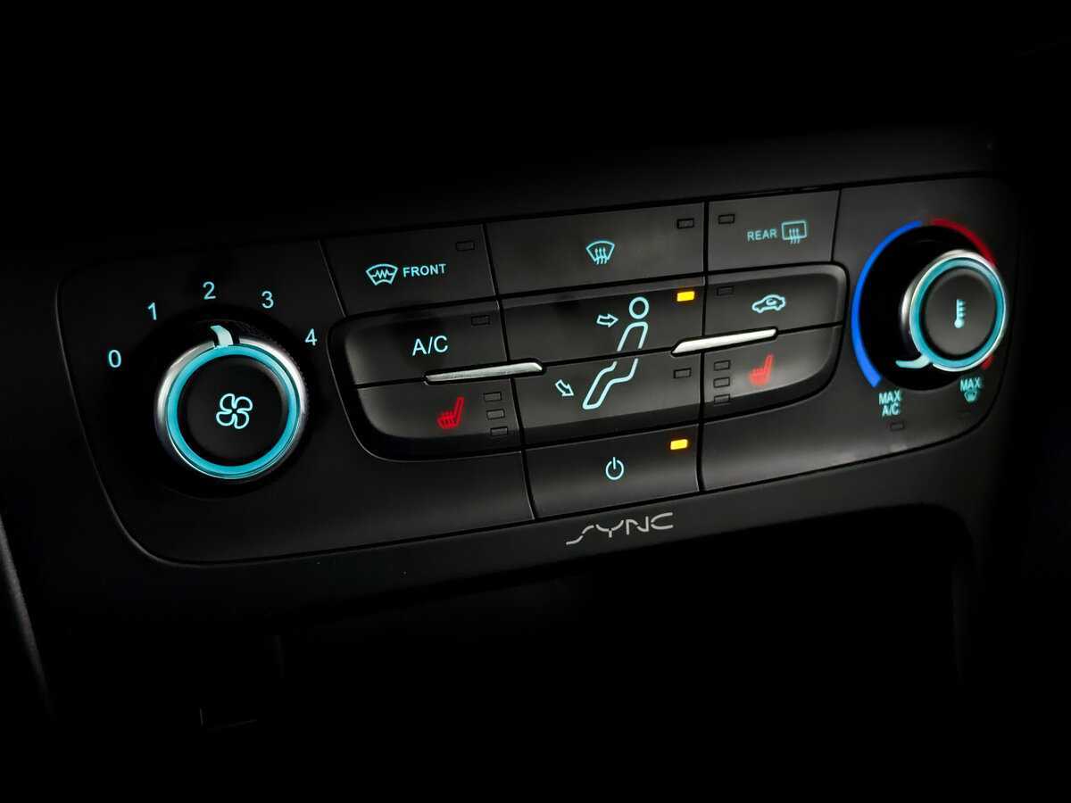 Ford Focus, 2018 Фото №25