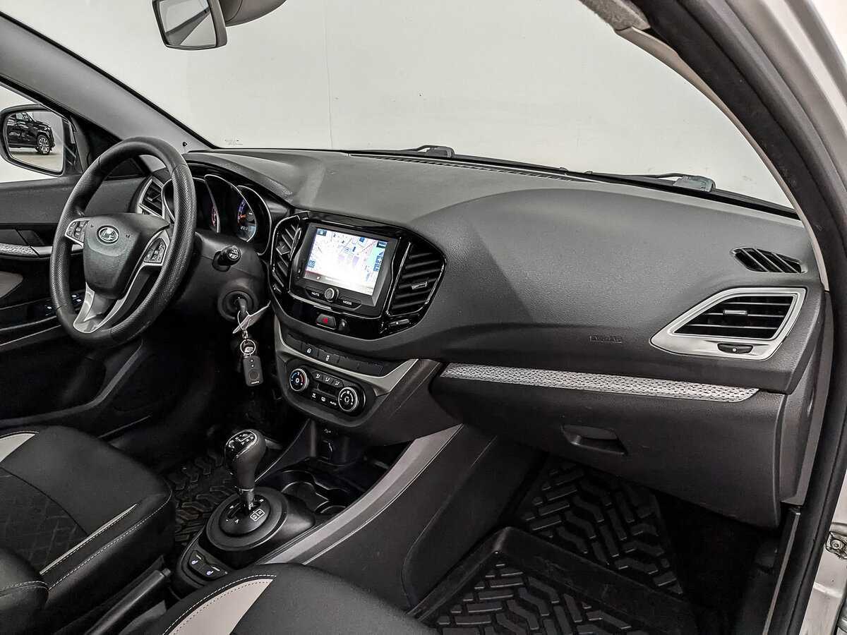 Lada (ВАЗ) Vesta SW Cross, 2018 Фото №13