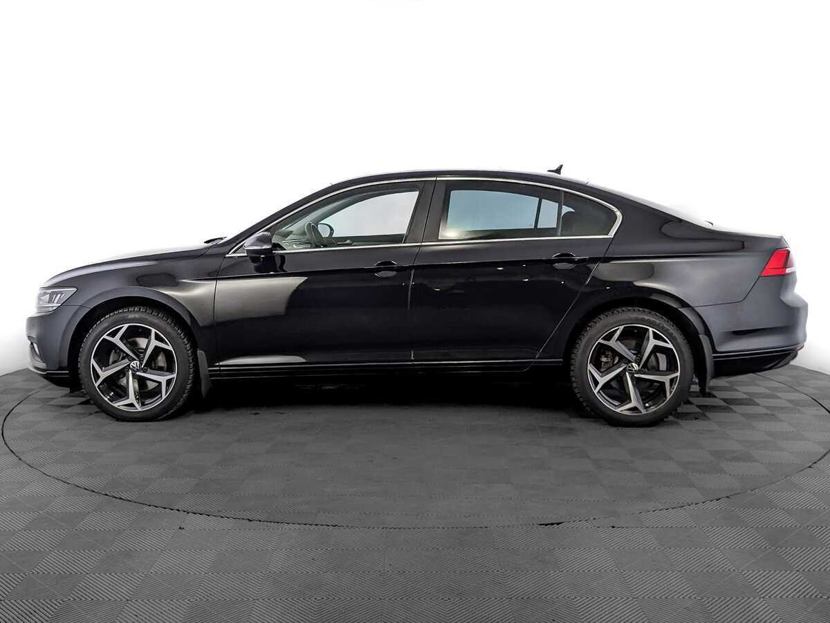 Volkswagen Passat, 2021 Фото №8