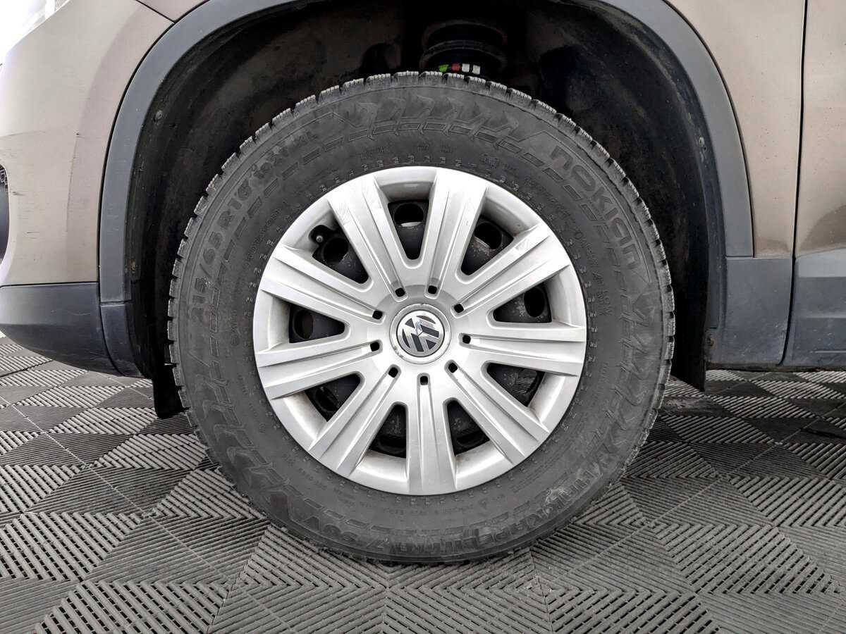 Volkswagen Tiguan, 2016 Фото №18