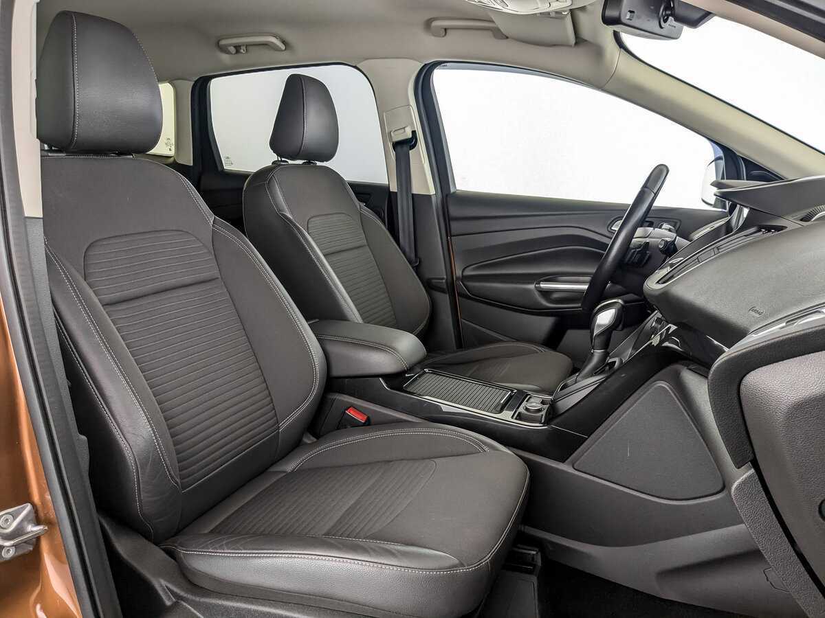 Ford Kuga, 2018 Фото №23