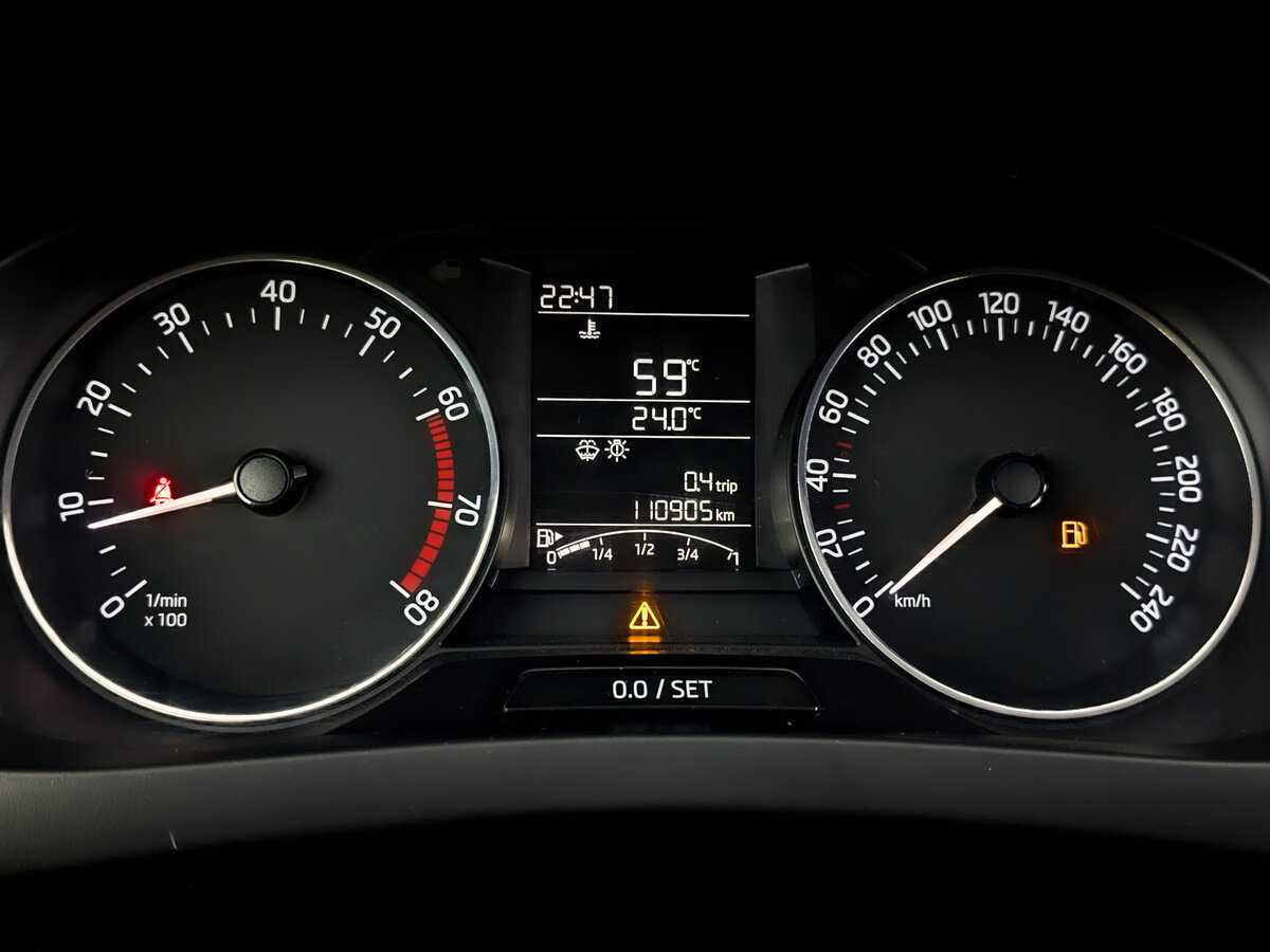 Skoda Rapid, 2017 Фото №13