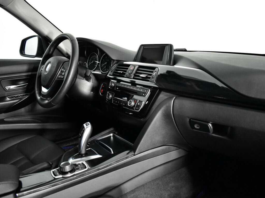 BMW 3 серии 320d, 2017 Фото №9