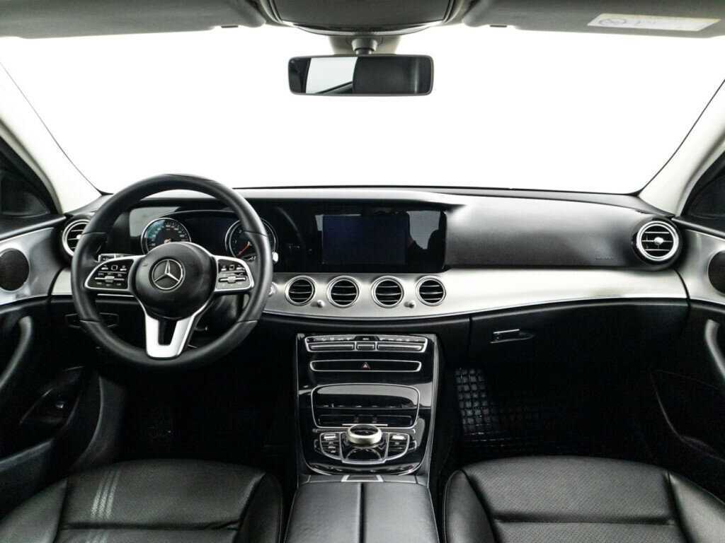 Mercedes-Benz E-Класс 200 d, 2019 Фото №13