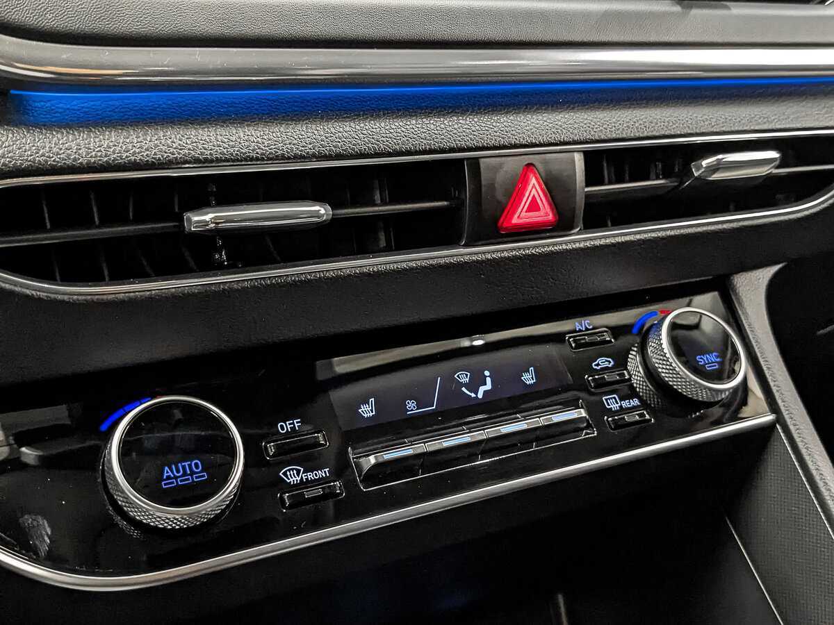 Hyundai Sonata, 2022 Фото №21