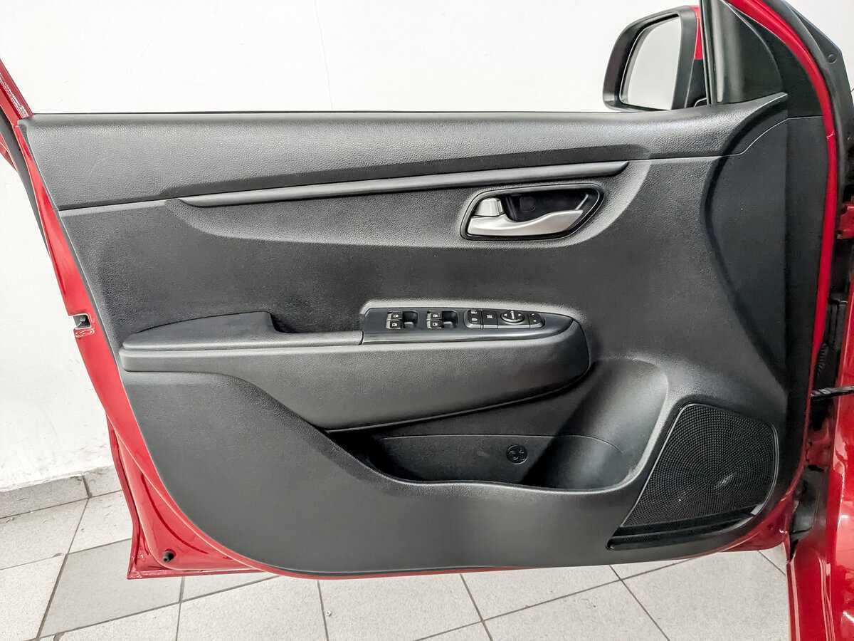 Kia Rio, 2021 Фото №17