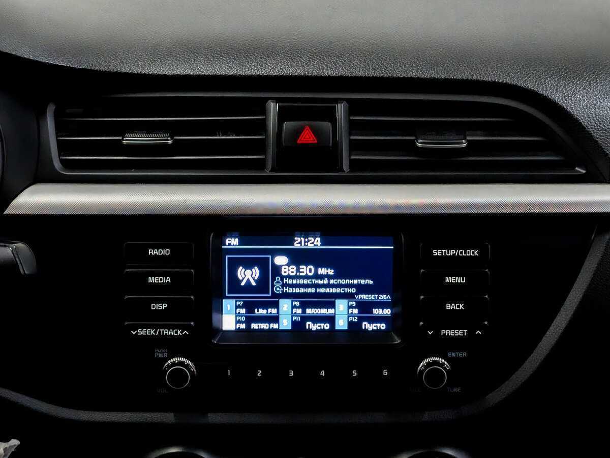 Kia Rio X-Line, 2020 Фото №15