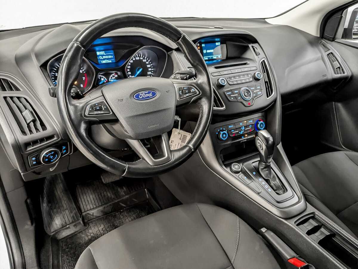 Ford Focus, 2018 Фото №16