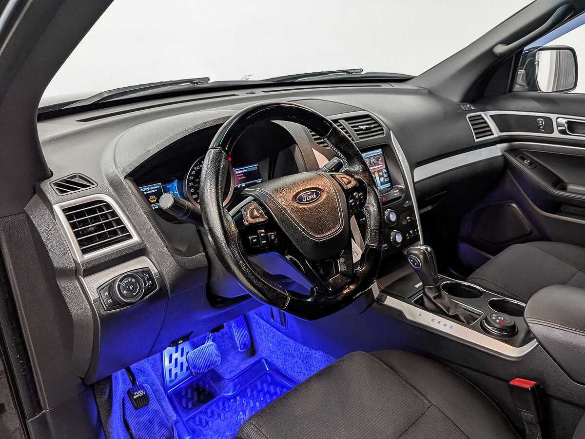 Ford Explorer, 2014 Фото №15