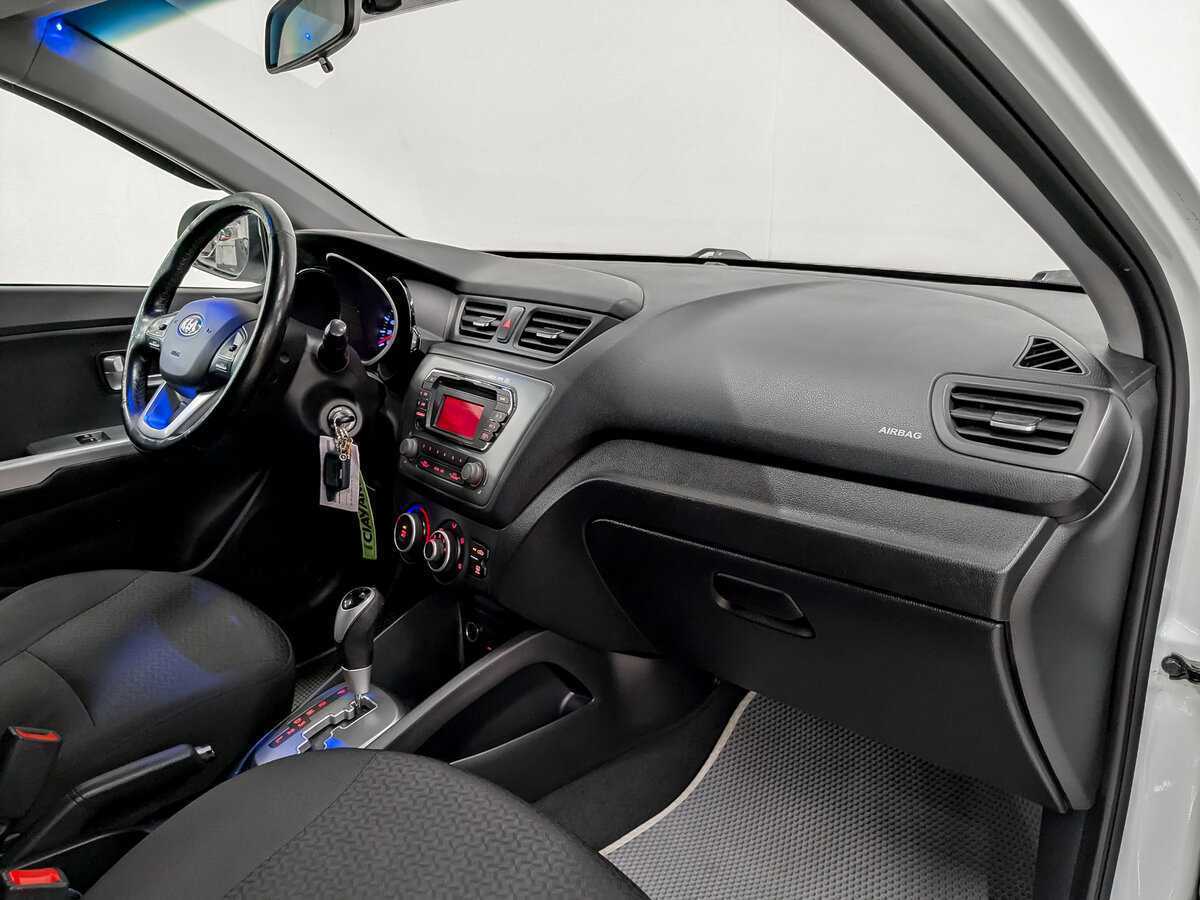 Kia Rio, 2015 Фото №11
