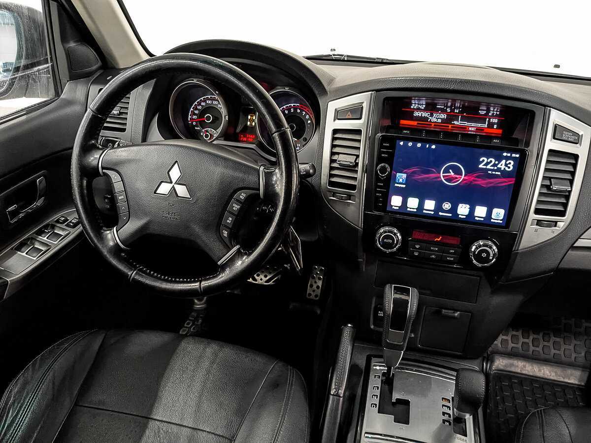 Mitsubishi Pajero, 2015 Фото №25