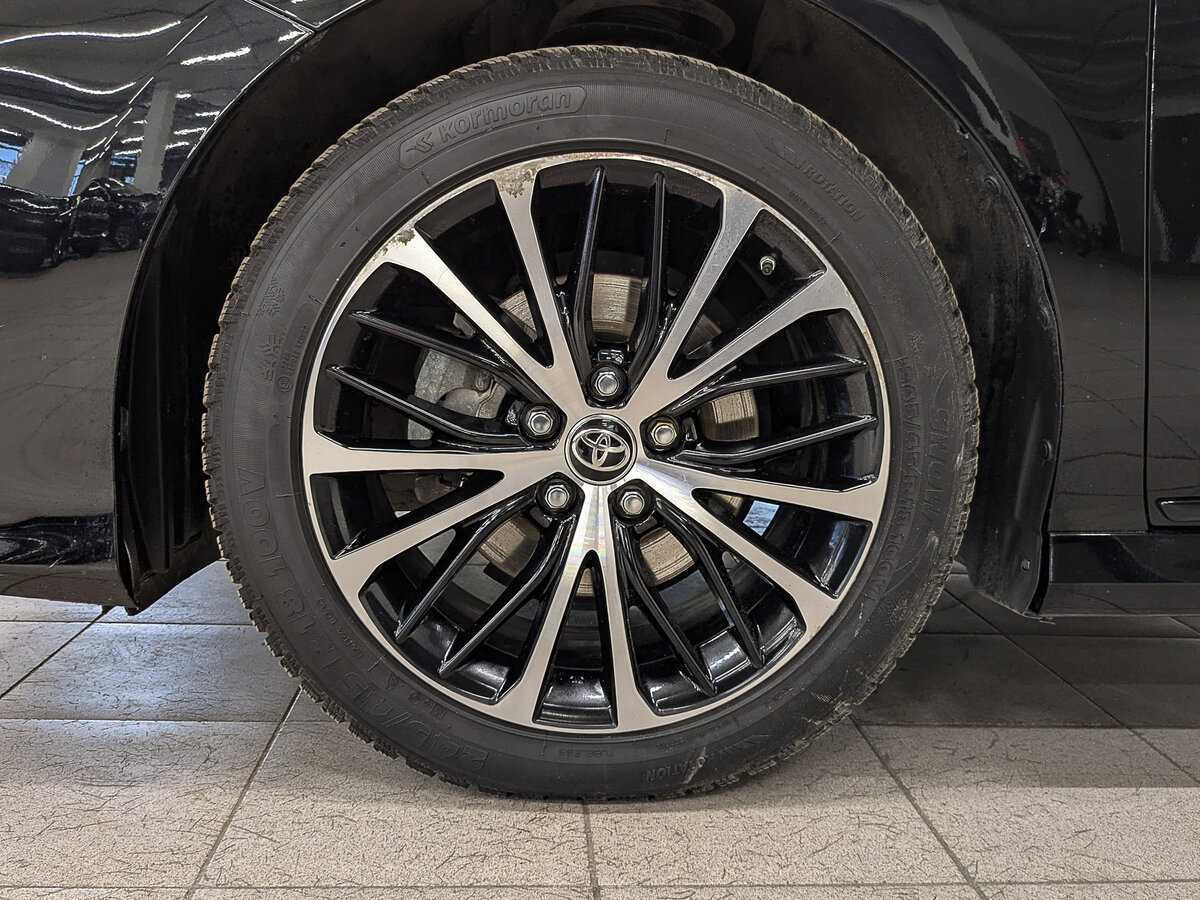 Toyota Camry, 2020 Фото №12