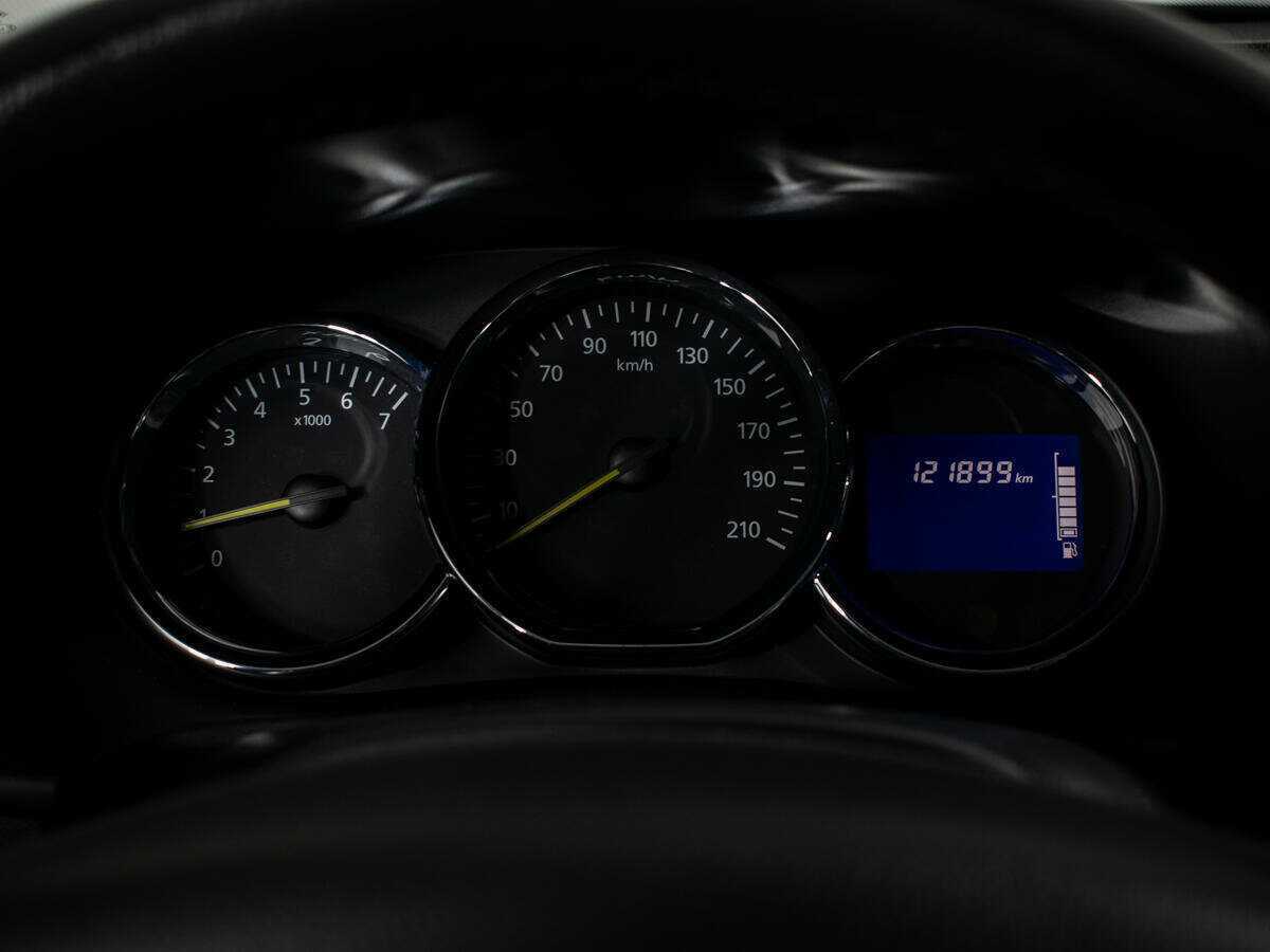 Renault Sandero, 2014 Фото №12