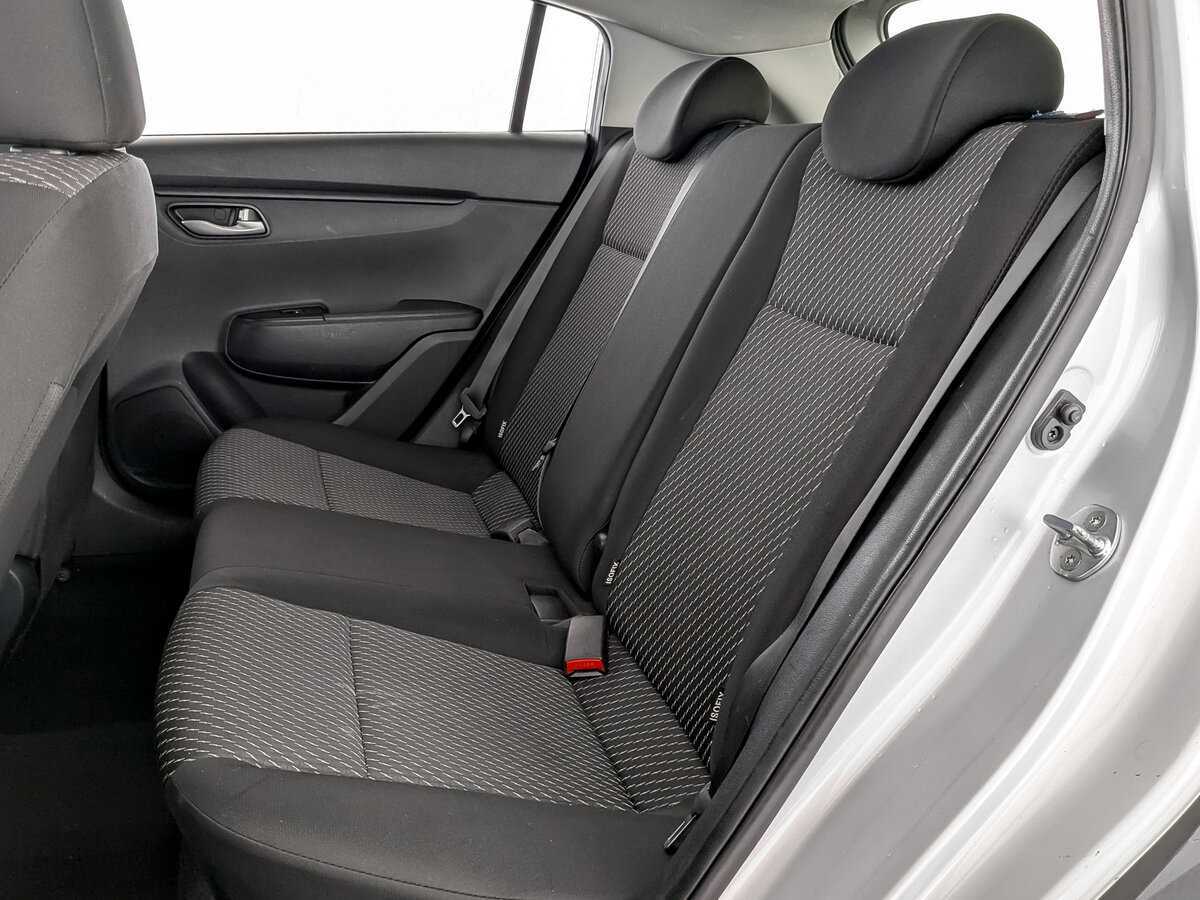 Kia Rio X-Line, 2020 Фото №11