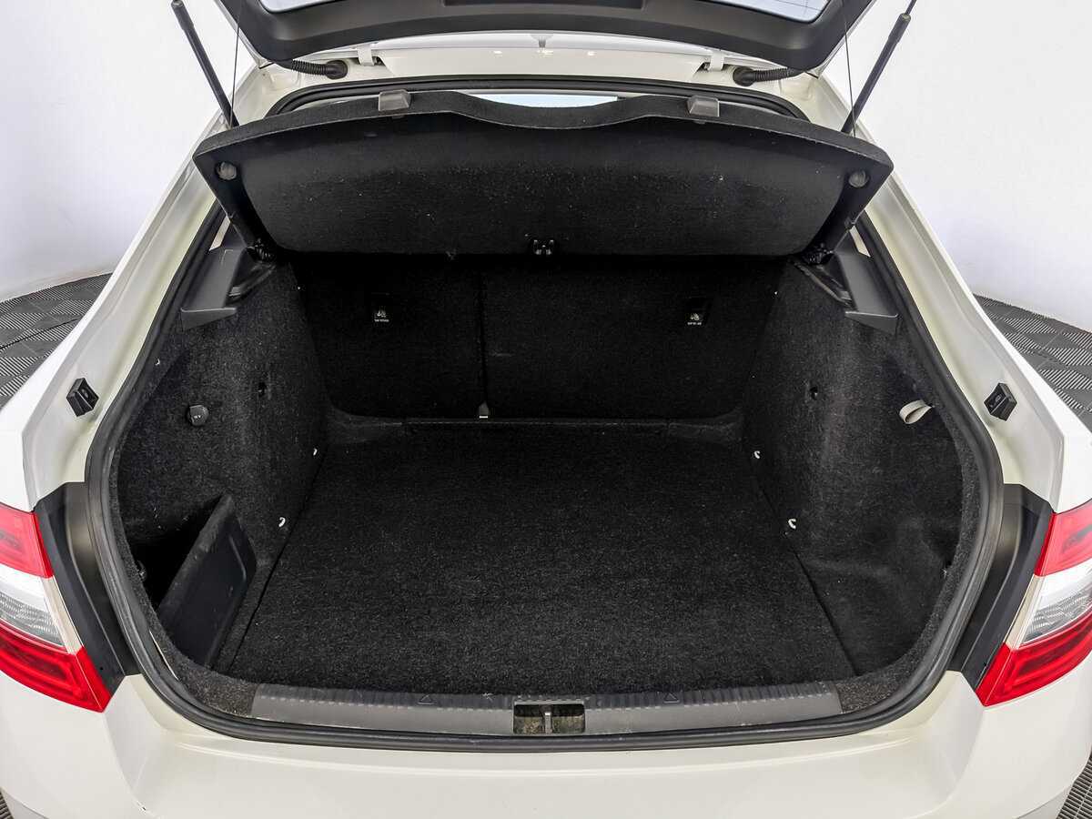 Skoda Octavia, 2018 Фото №10