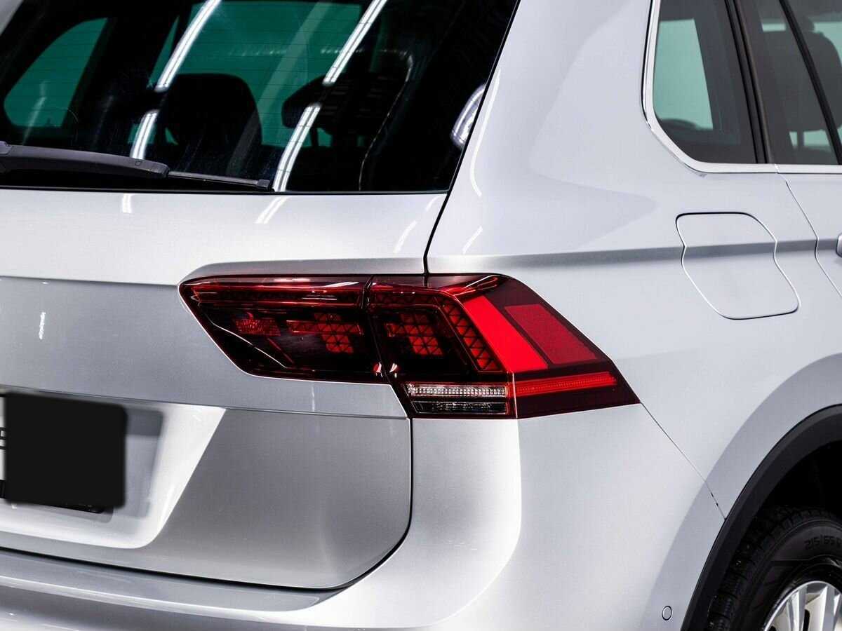 Volkswagen Tiguan, 2017 Фото №28