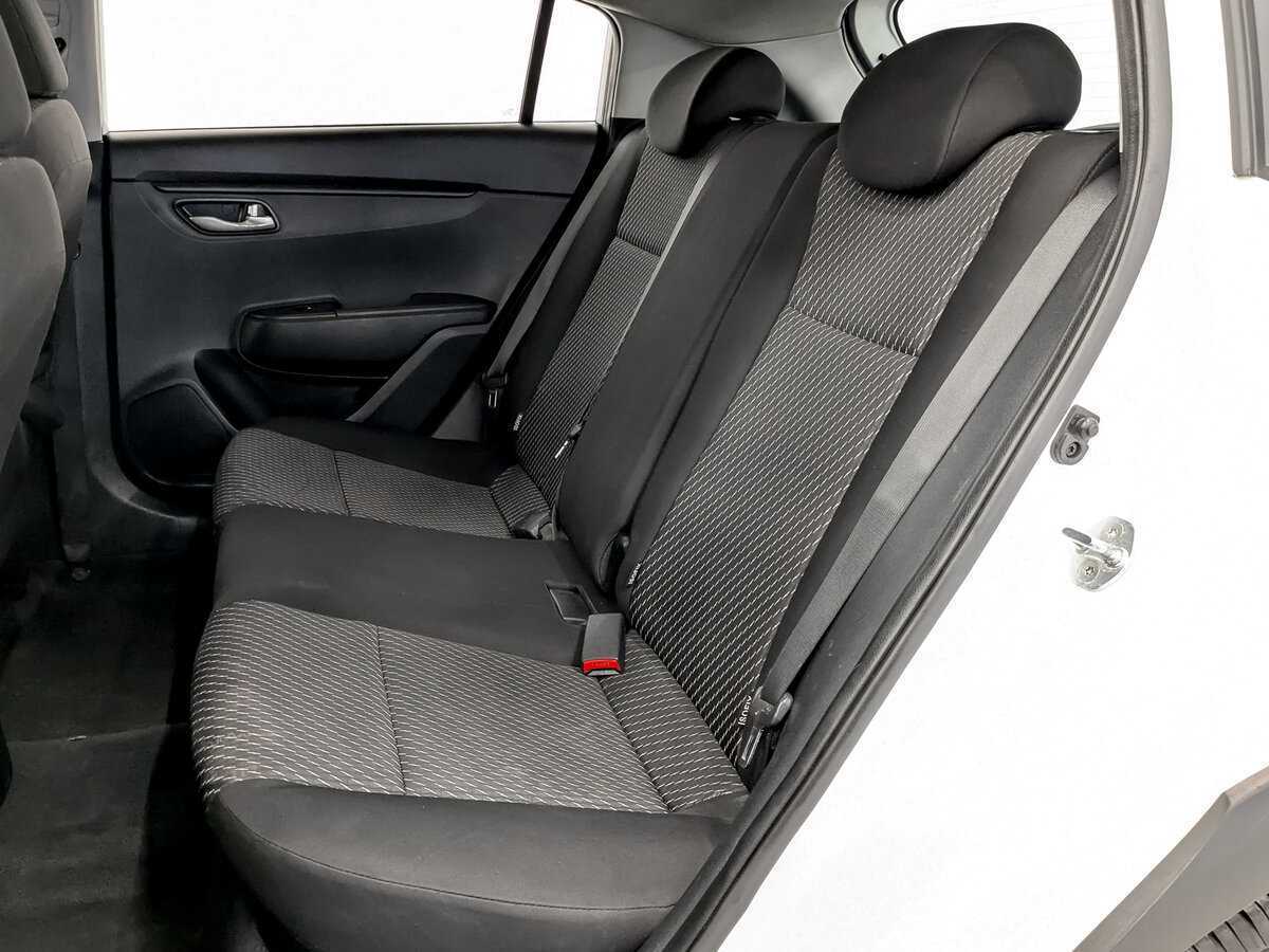 Kia Rio X-Line, 2020 Фото №11