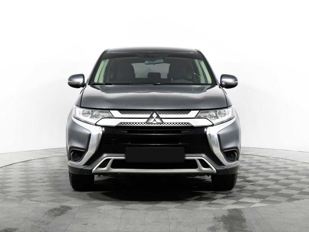Mitsubishi Outlander, 2019 - 238 000 км. | Фото №2
