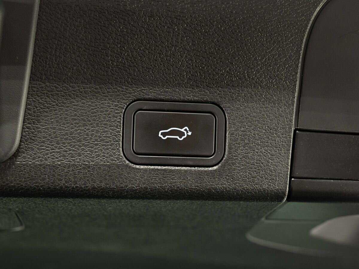 Geely Tugella, 2023 Фото №31