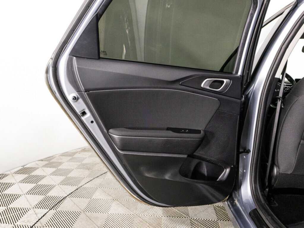 Kia Ceed, 2022 Фото №23