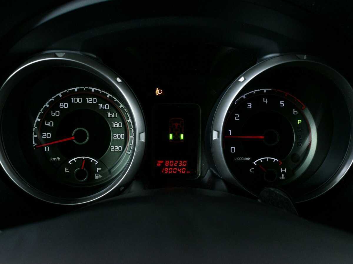 Mitsubishi Pajero, 2013 Фото №11