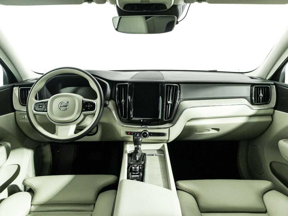 Volvo XC60, 2018 Фото №13