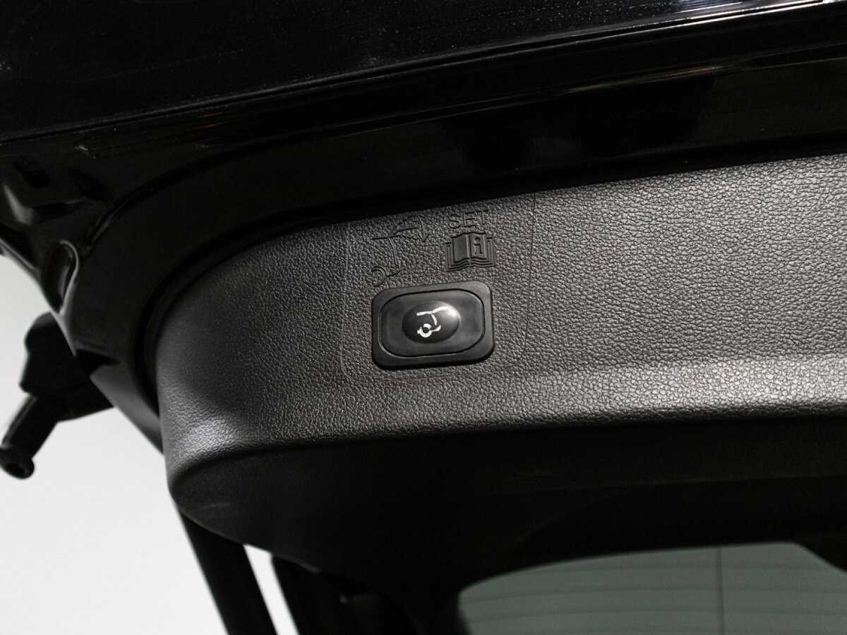 Ford Kuga, 2017 Фото №16