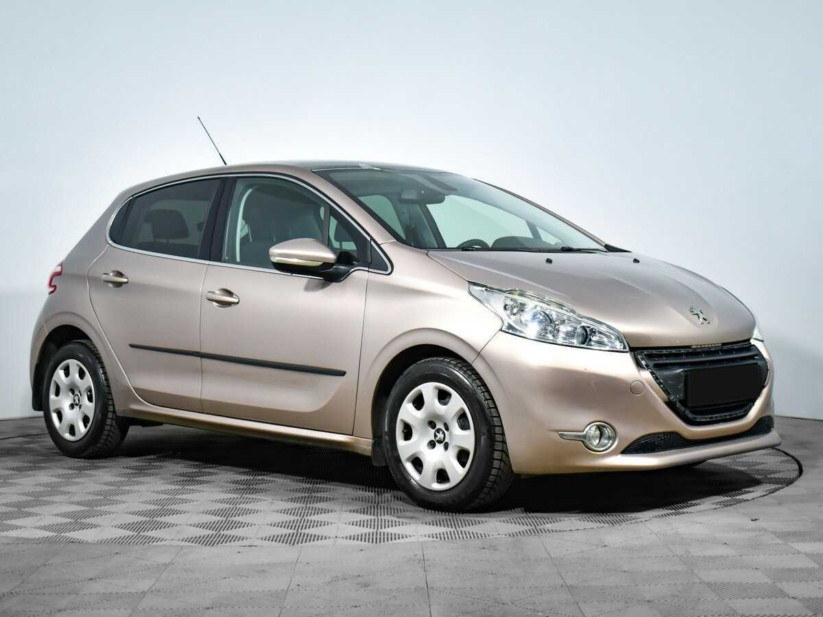 Peugeot 208, 2014 Фото №3