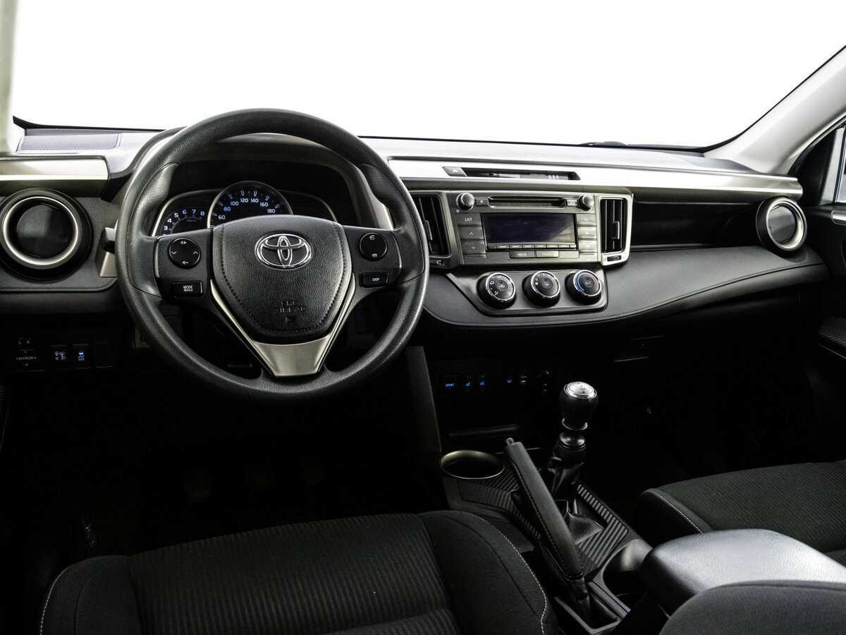 Toyota RAV4, 2015 Фото №9
