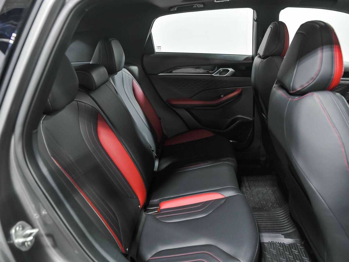 Geely Coolray, 2023 Фото №15