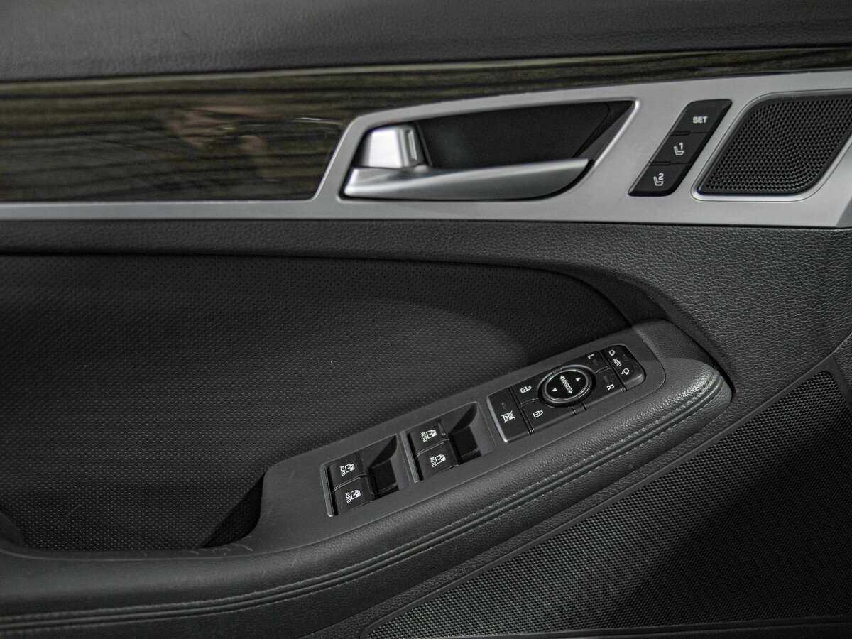 Hyundai Genesis, 2014 Фото №17