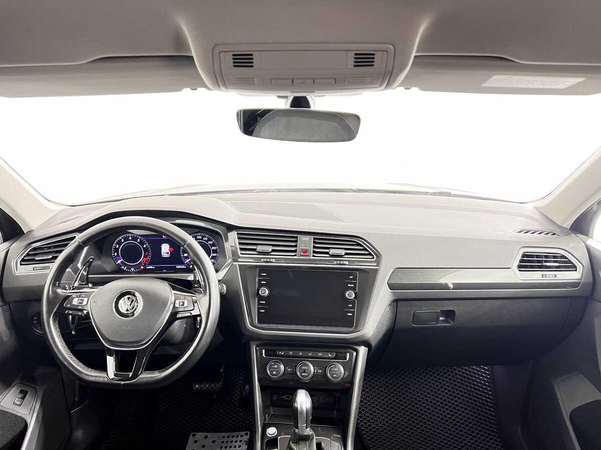 Volkswagen Tiguan, 2018 Фото №11