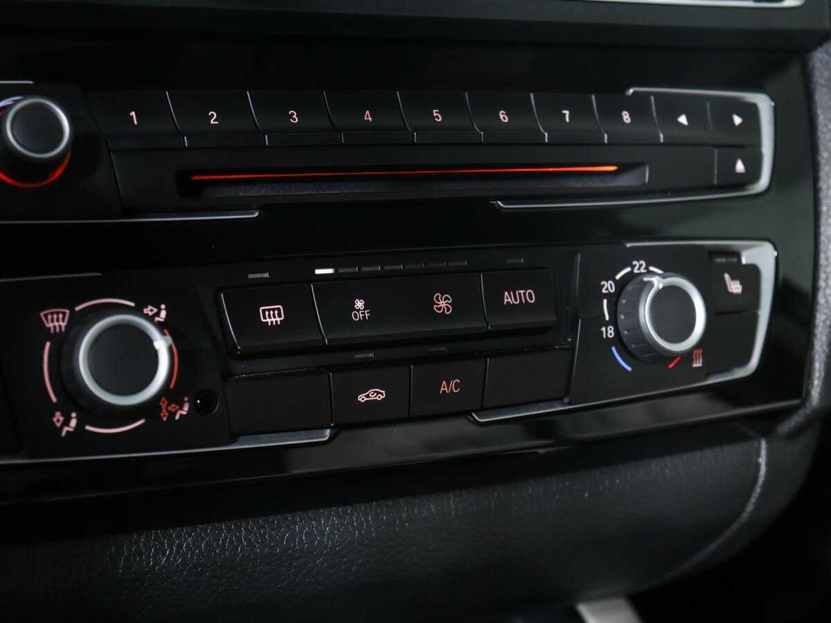 BMW 1 серии 118i, 2017 Фото №11