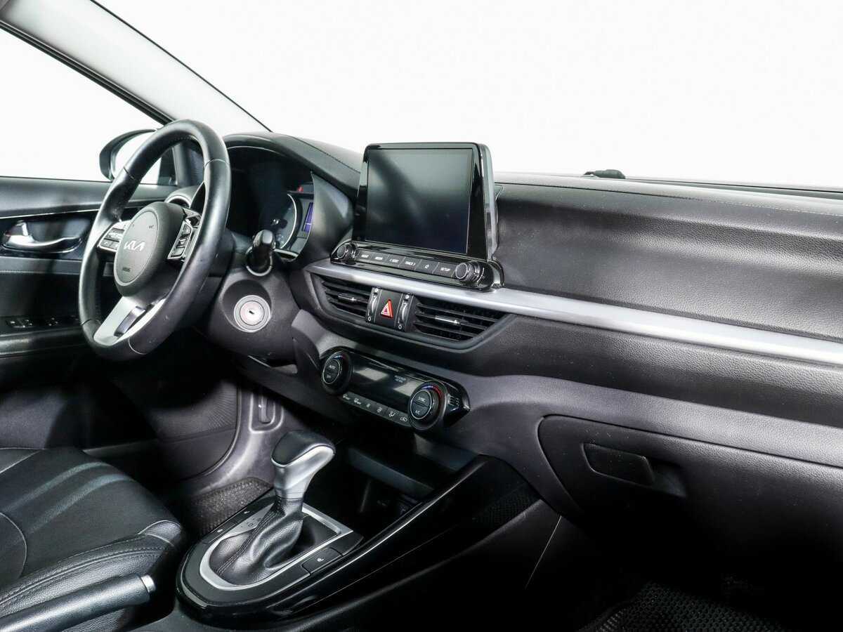 Kia Cerato, 2022 Фото №6
