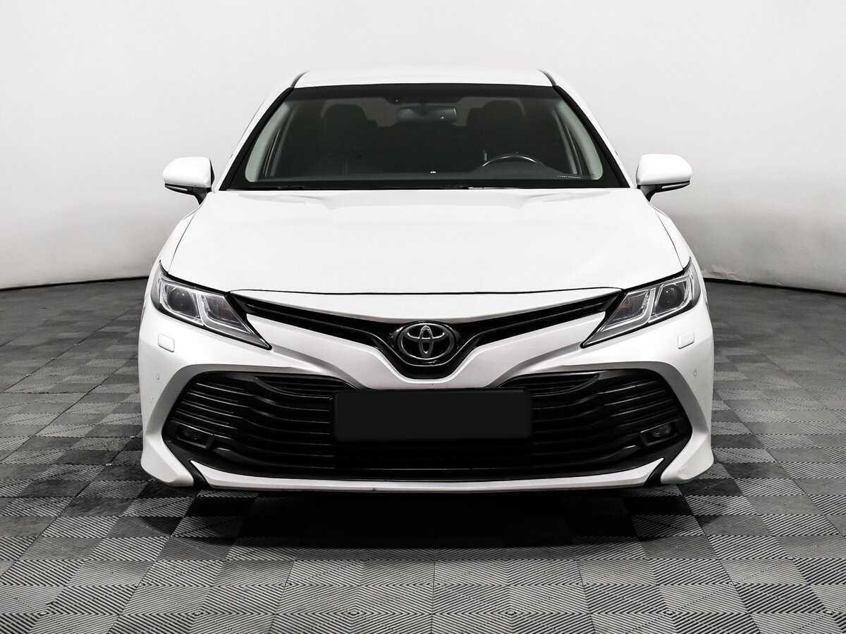 Toyota Camry, 2018 Фото №2
