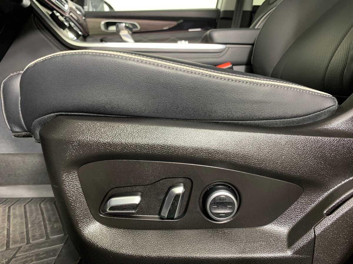 Exeed VX, 2022 Фото №17