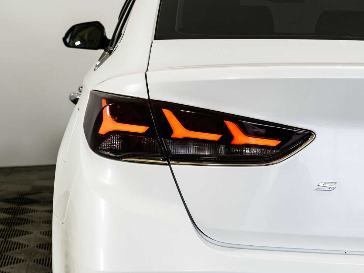 Hyundai Sonata, 2018 Фото №16