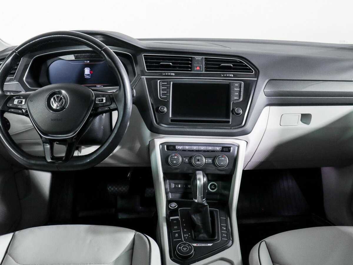 Volkswagen Tiguan, 2016 Фото №9