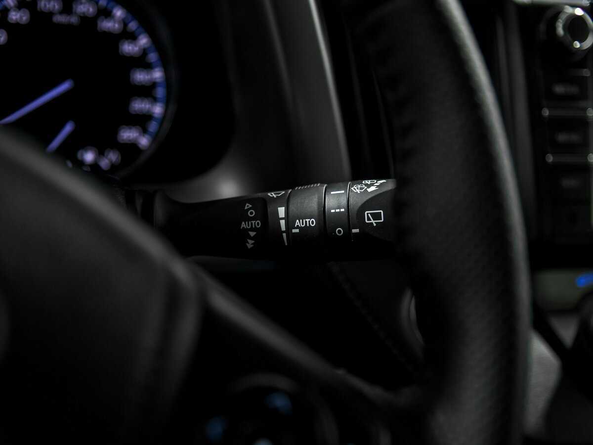 Toyota RAV4, 2017 Фото №10