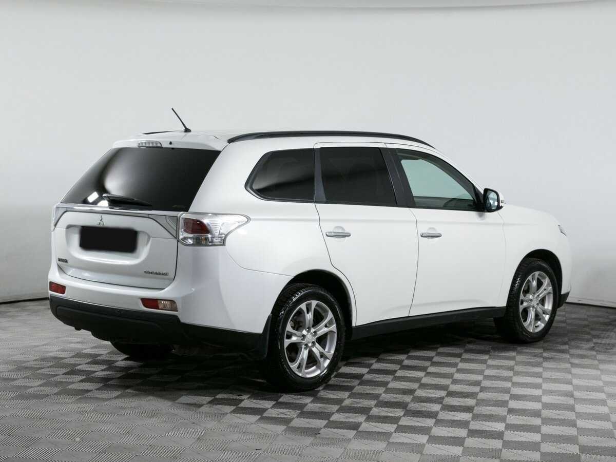 Mitsubishi Outlander, 2013 - 179 100 км. | Фото №4