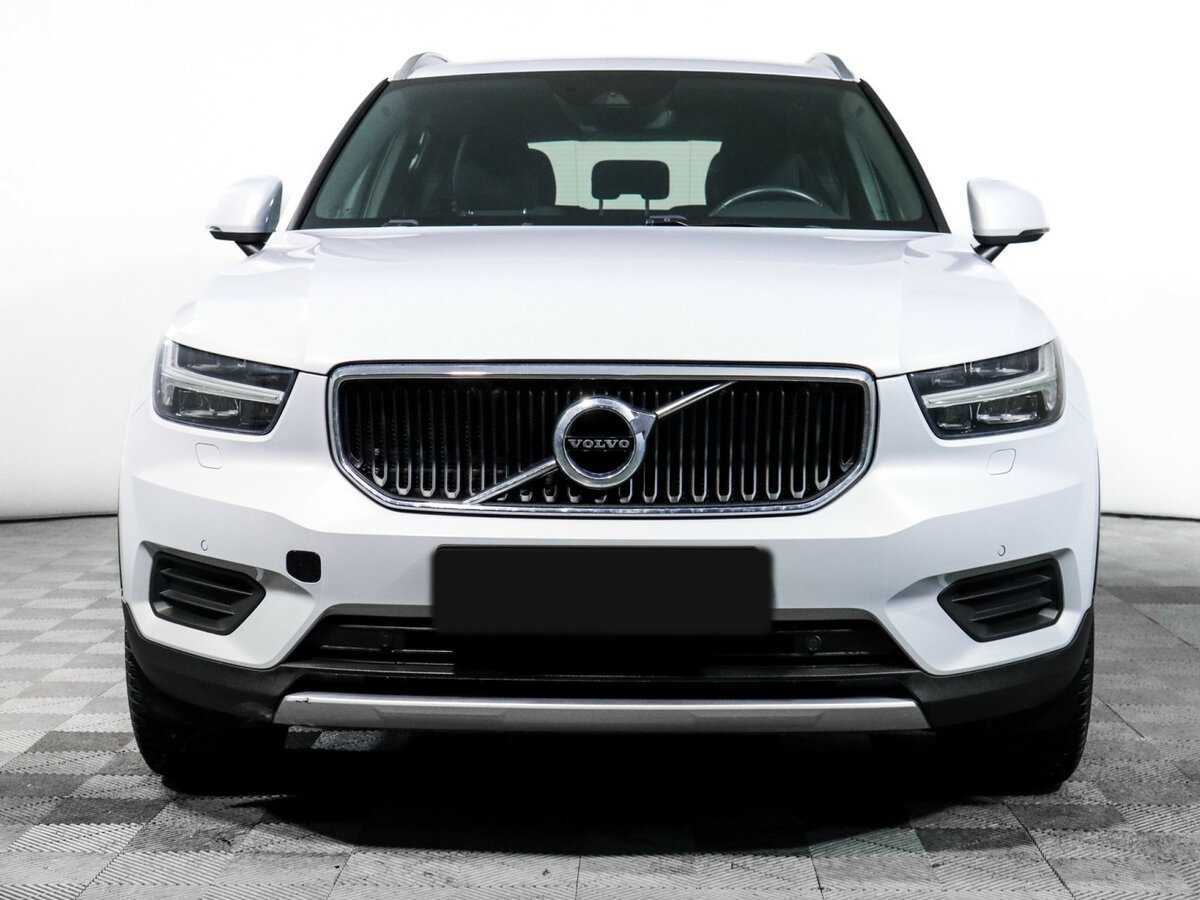 Volvo XC40, 2020 - 60 000 км. | Фото №2