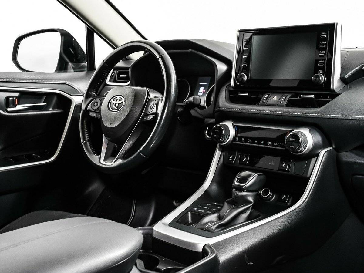 Toyota RAV4, 2021 Фото №10