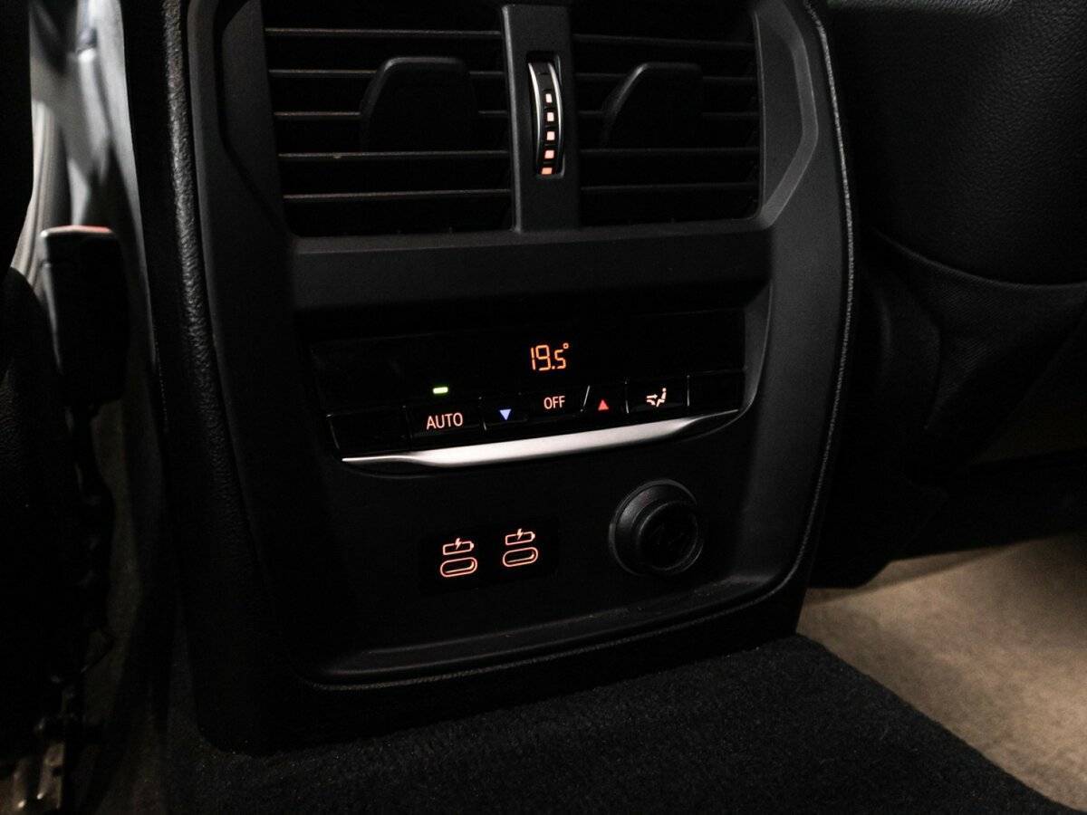 BMW 3 серии 318d, 2019 Фото №21