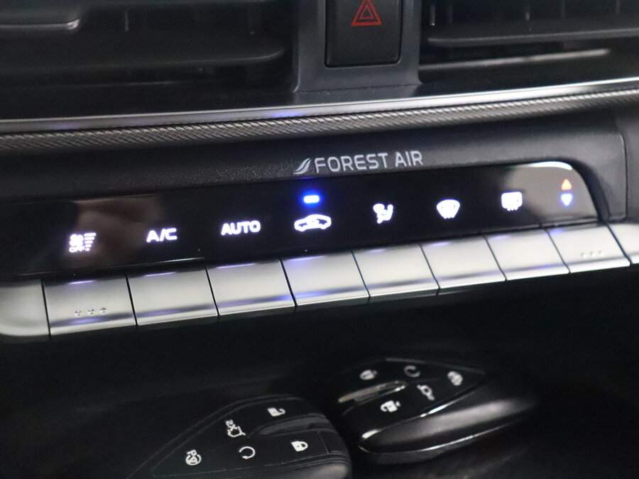 Changan UNI-T, 2023 Фото №19