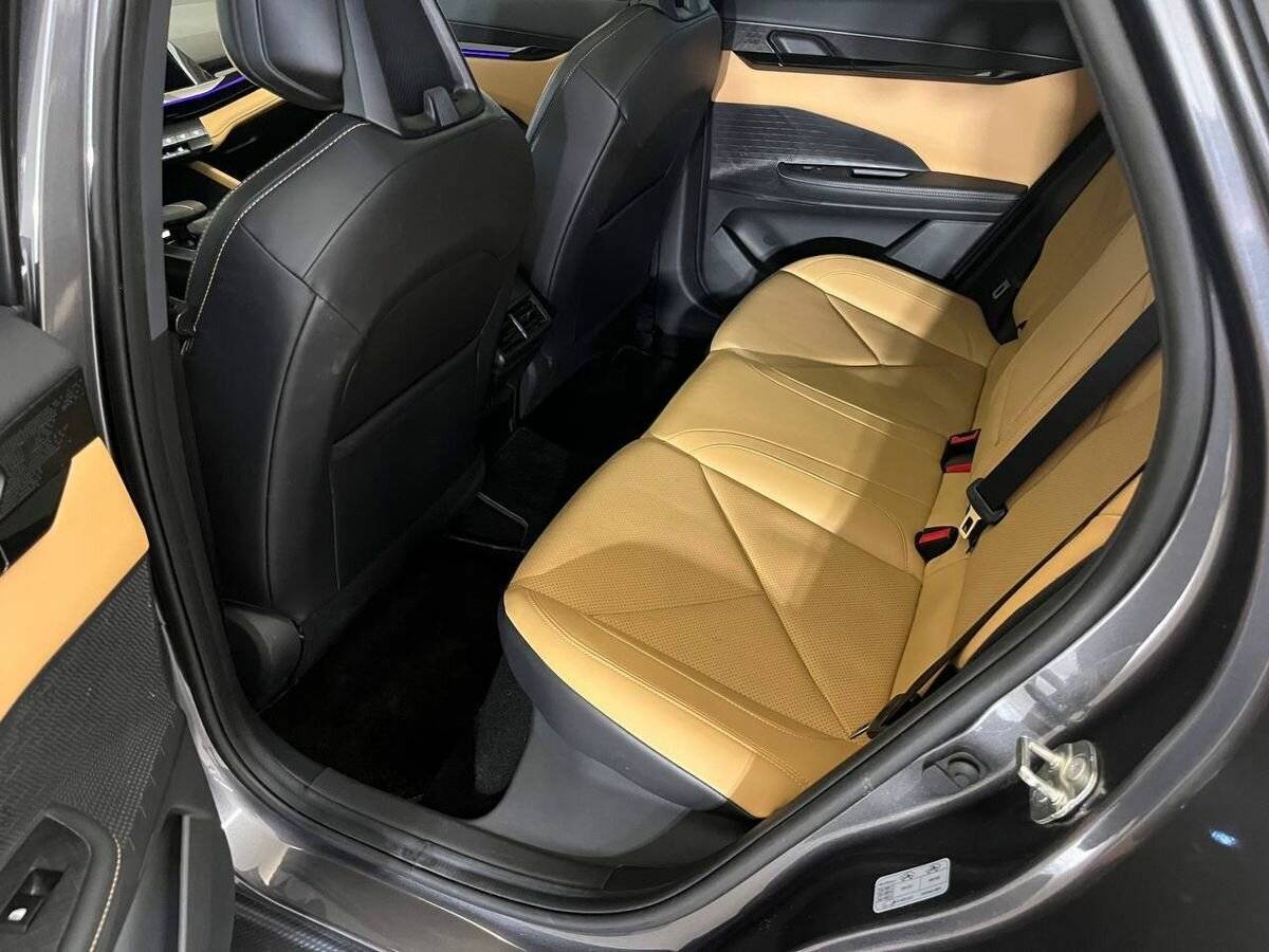 Changan UNI-V, 2023 Фото №13