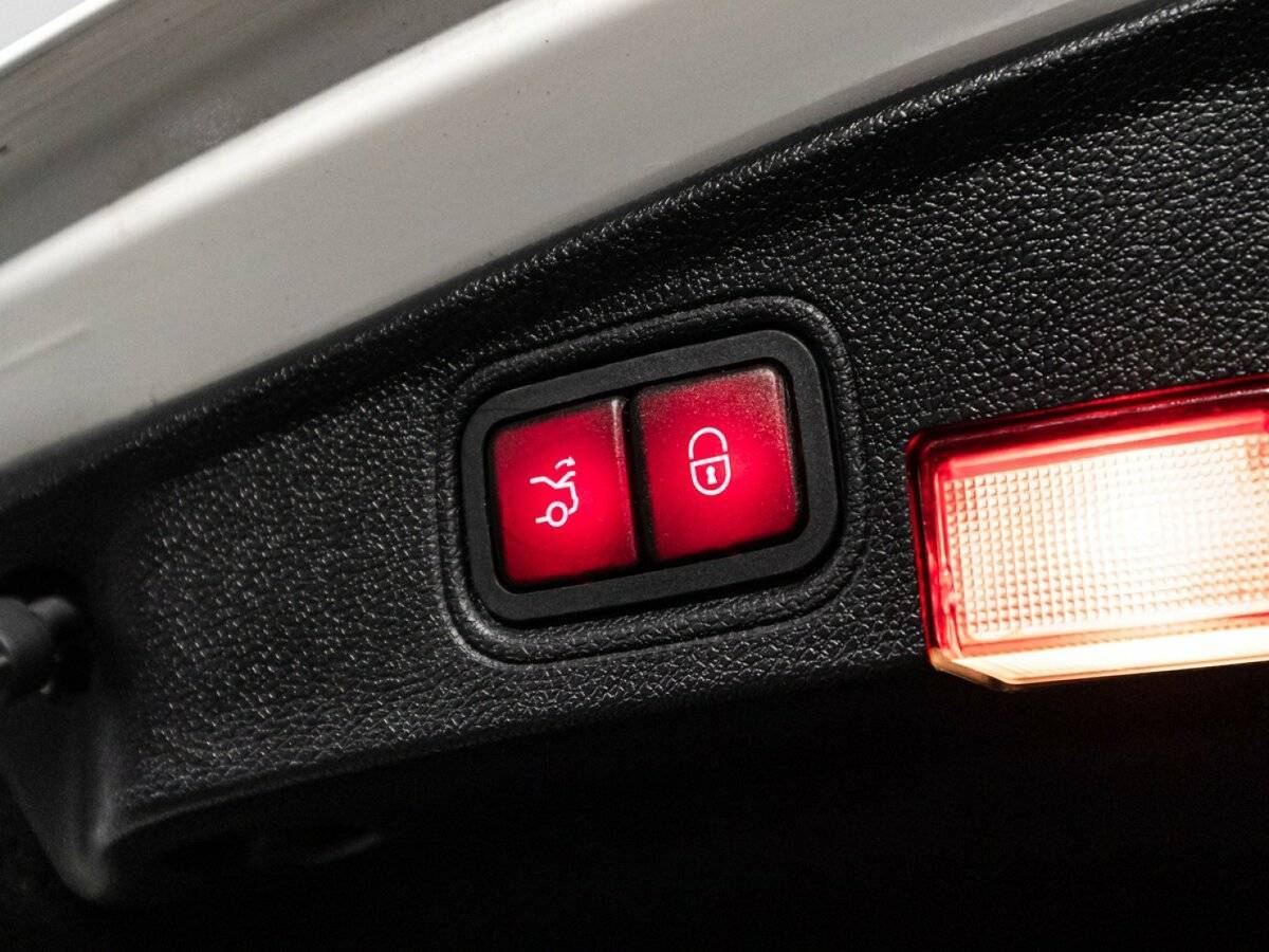 Mercedes-Benz C-Класс 180, 2016 Фото №16