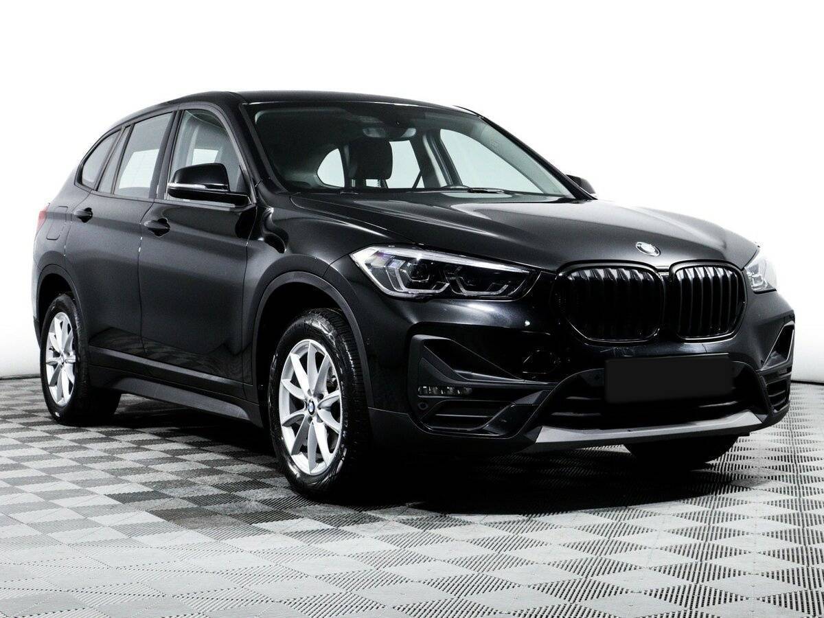 BMW X1 18i sDrive, 2021 Фото №3