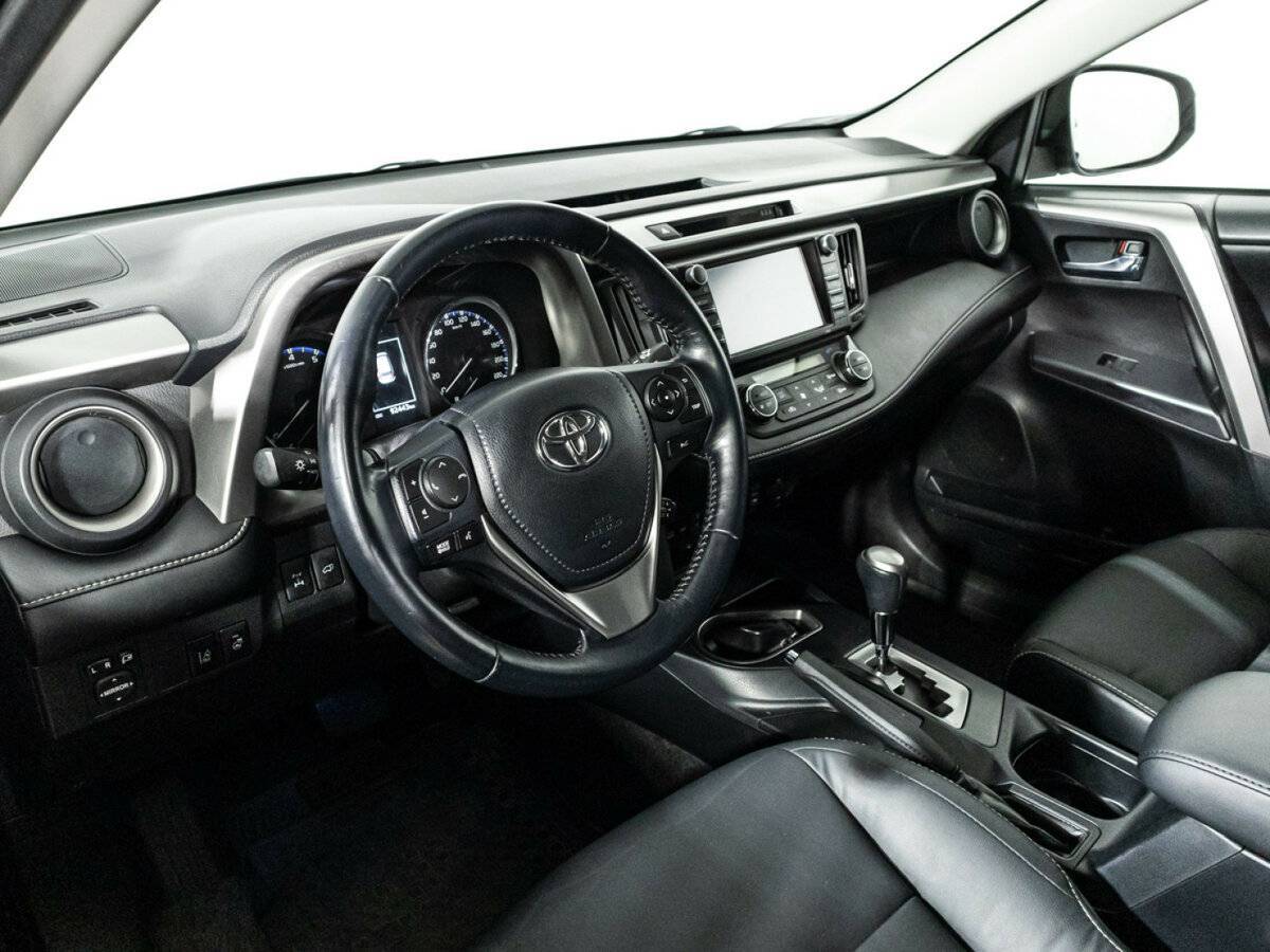 Toyota RAV4, 2017 Фото №11