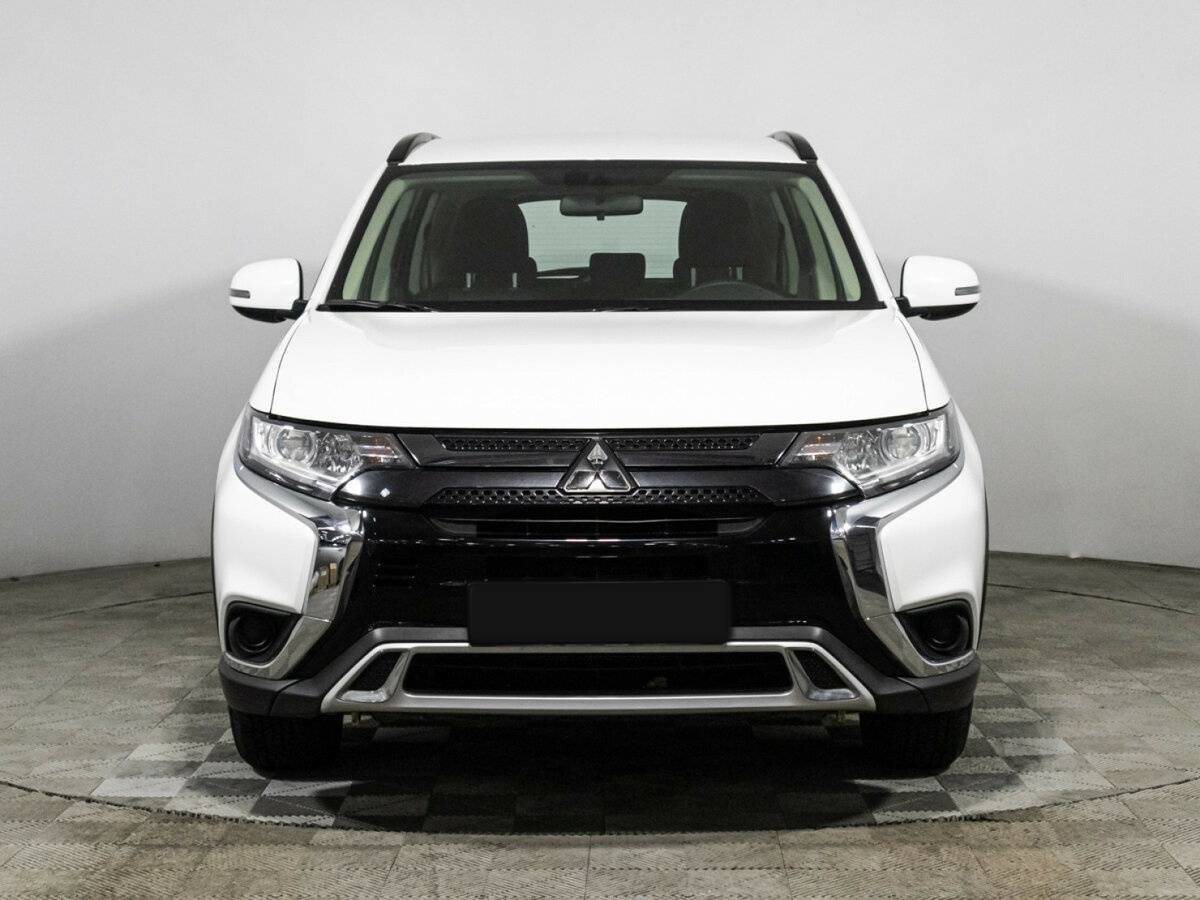 Mitsubishi Outlander, 2022 - 52 500 км. | Фото №2