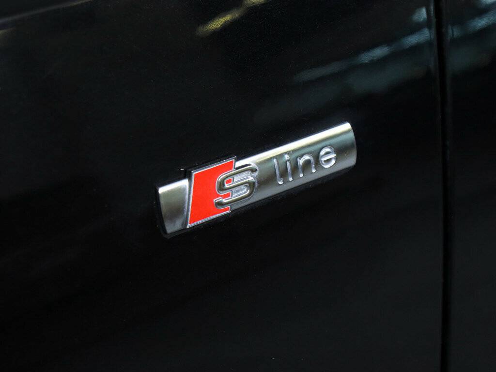 Audi A4, 2017 Фото №18